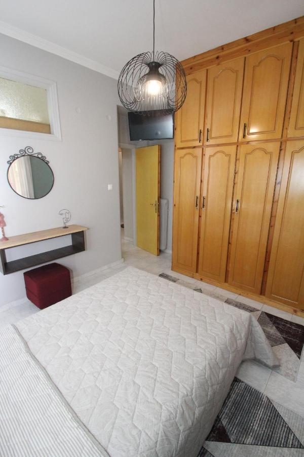Agios Nikolaos Train Station 1 Bedroom 4 Pers. アテネ エクステリア 写真